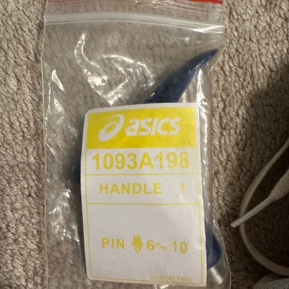 Asics Track and Field Spikes - Picture 5 of 5